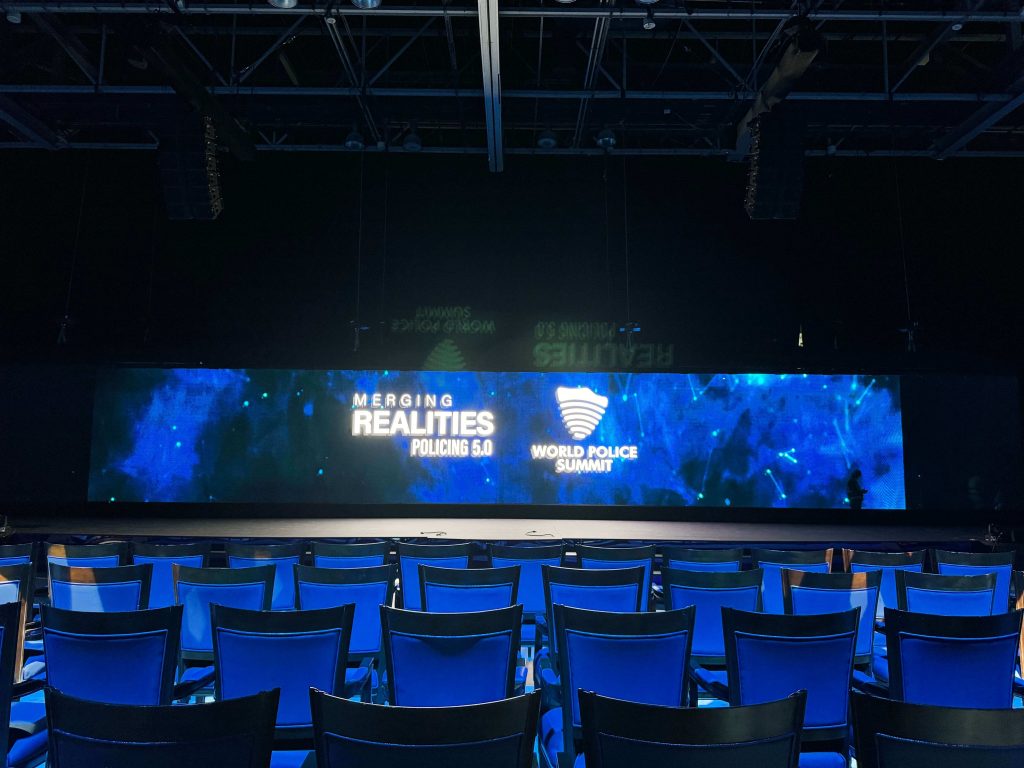 JR Visual Creative Holographic Transparent LED Display goes to World Police Summit 1 (4)