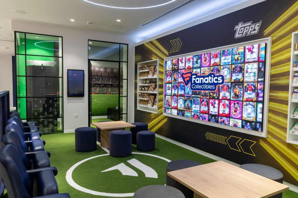 jrvisualtec-indoor-led-display-fanatics-flagship-store-london-pics-7