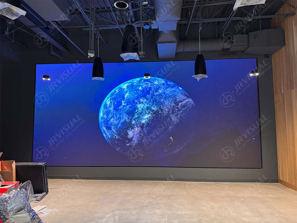 jrvisual-indoor-led-screen-colossal-labs-dallas-us-2