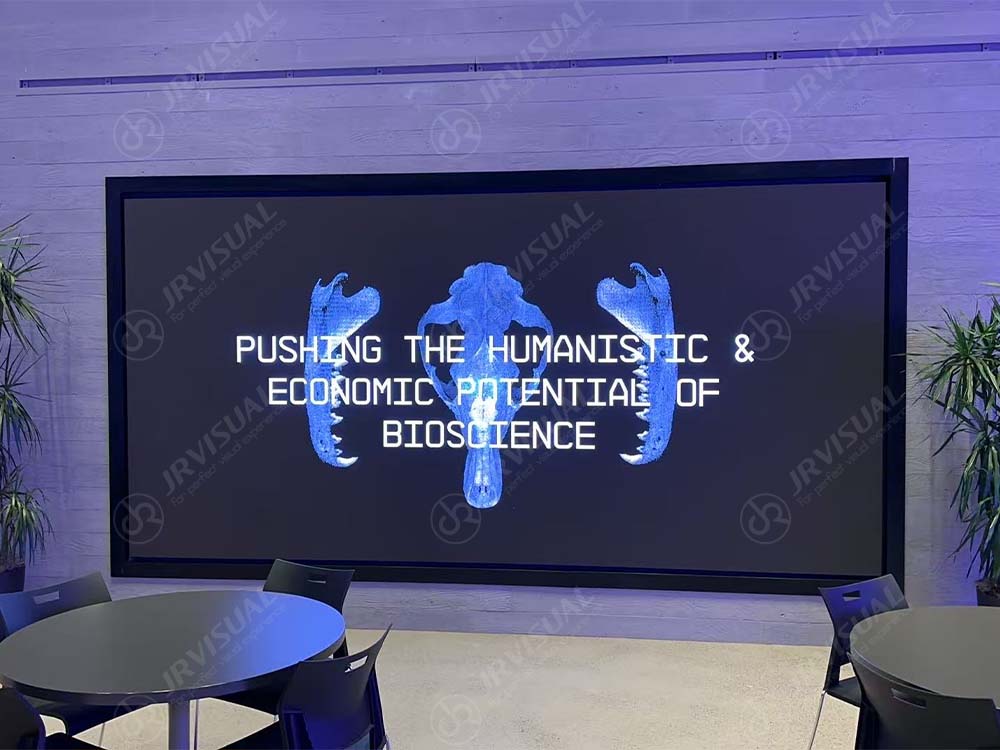 jrvisual-indoor-led-screen-colossal-labs-dallas-us-5