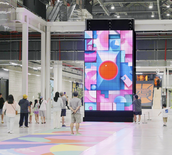 Kinetic LED Display Commercial retail